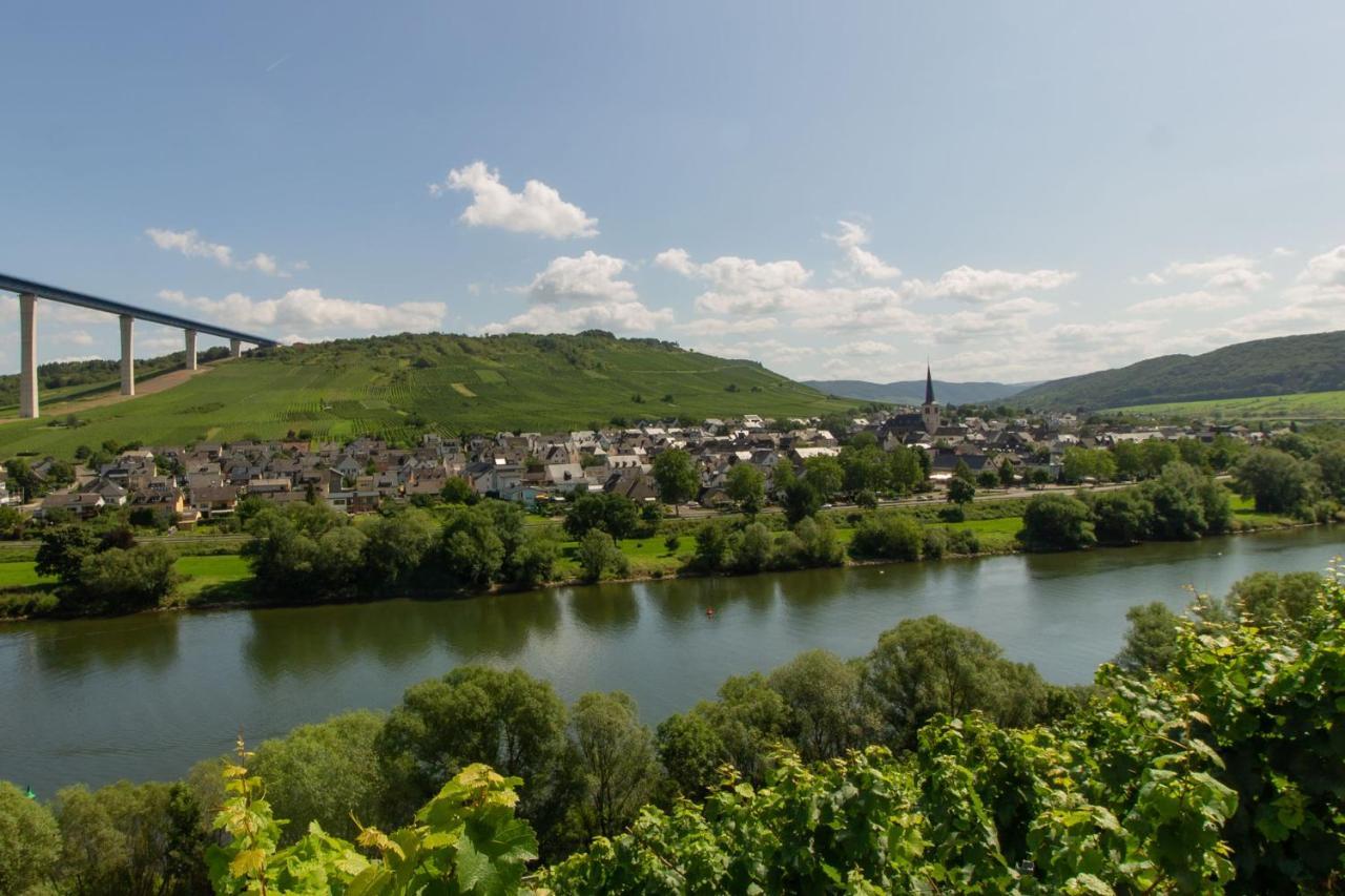 Moselhaus Bed & Breakfast Zeltingen-Rachtig Eksteriør bilde