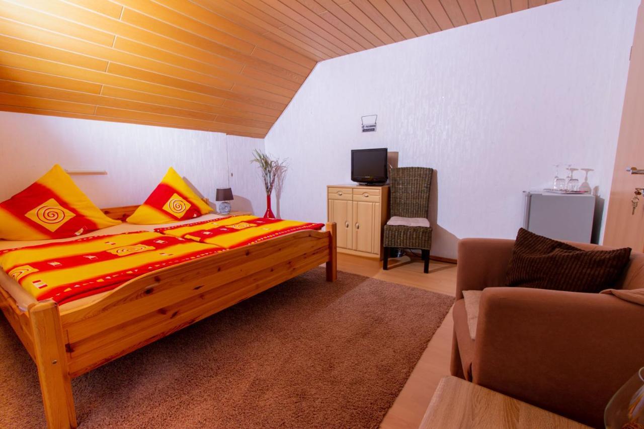Moselhaus Bed & Breakfast Zeltingen-Rachtig Eksteriør bilde